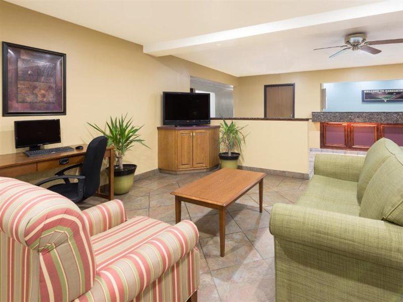 Super 8 By Wyndham Morgantown Hotell Eksteriør bilde